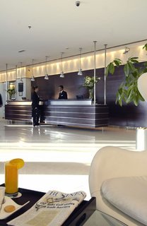 Lobby
 di Rimal Rotana Suites