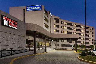 Travelodge Toronto East photo 5
