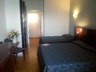 Grand Hotel Dei Cesari (Dependance), Rome