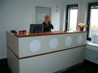 Lobby
 di Zleep Ishoj