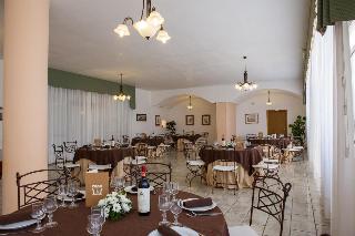 Ramapendula, Puglia