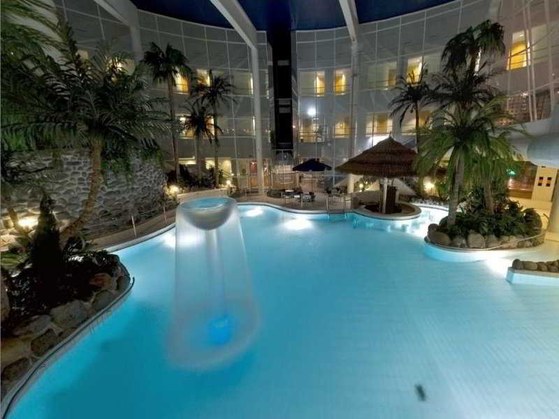 Pool
 di Holiday Club Apartments Kuusamo