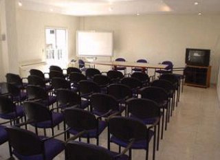 Conferences
 di Crillon Mendoza