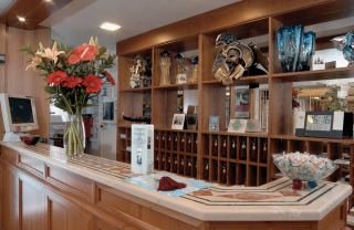 Lobby
 di Commercio e Pellegrino