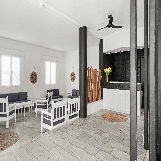 Polos Hotel Paros by GHH