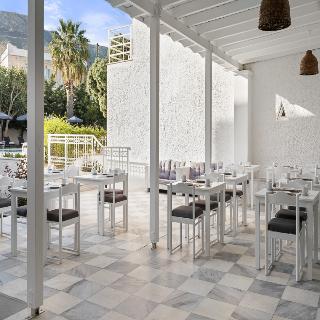 Polos Hotel Paros by GHH