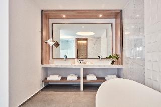 Myconian Korali Relais & Chateaux