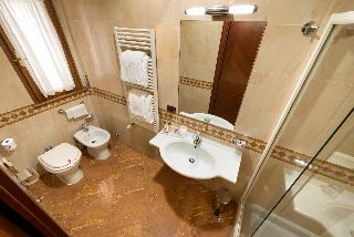 Lancaster Hotel, Milan
