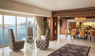 Sheraton Dubai Creek Hotel and Towers - Bar