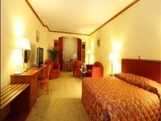 Room
 di Saint George