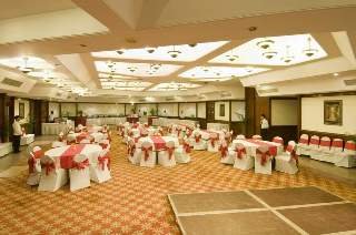 Conferences
 di Howard Sarovar Portico