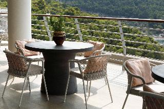 Sirene Blue Luxury Beach Resort