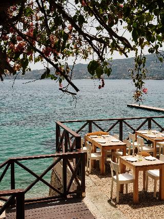 Sirene Blue Luxury Beach Resort