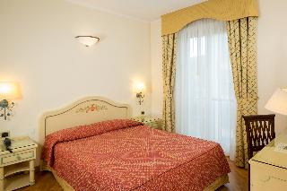 Grande Albergo, Genoa
