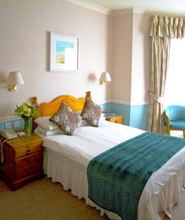 Room
 di Falmouth Beach Hotel