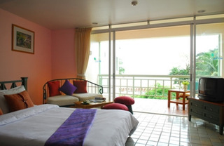 Room thumbnail 37