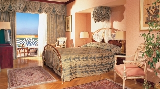 Room
 di Sonesta St.George
