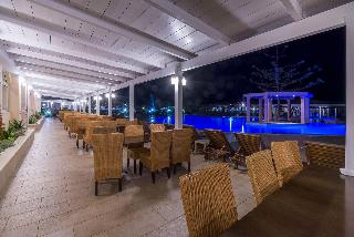 SENSEANA Sea Side Resort & Aquadventure