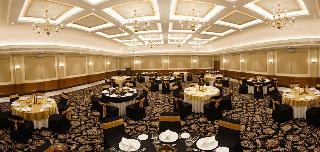 Casino Hotel, CGH Earth