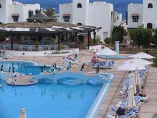 General view thumbnail 2