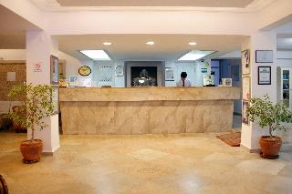 Nicholas Park Hotel