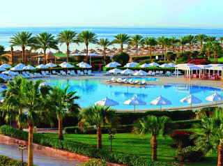 Pool
 di Baron Beach Resort