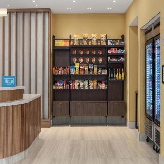 Hampton Inn by Hilton Montreal East Anjou