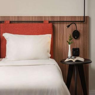 Room Room