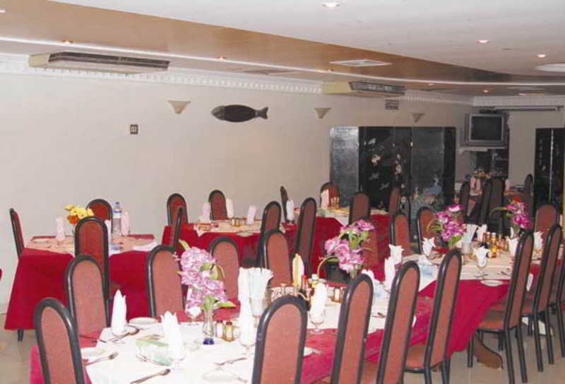 Restaurant
 di Shezan