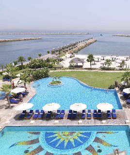 Pool
 di Radisson Blu Resort, Sharjah