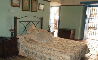 Room
 di Beltran de Santa Cruz Boutique