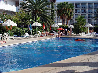 Pool
 di Mar y Huerta