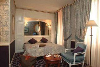 Room
 di Carlton Lausanne SA