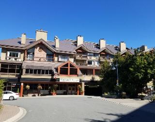 Whistler Village Inn & Suites