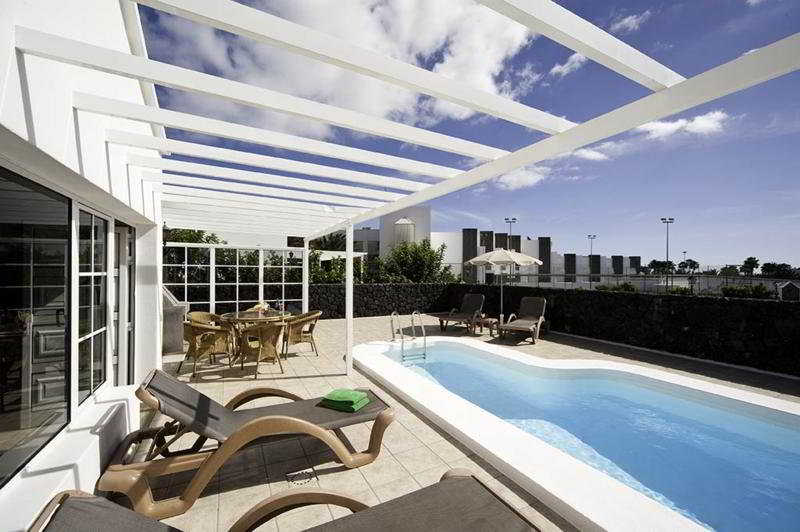 Pool
 di Hyde Park Lane Villas