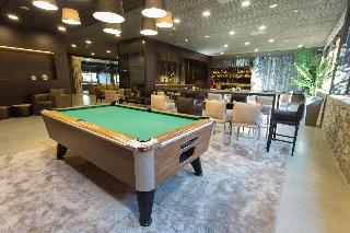 Sports and Entertainment
 di Serhs El Montanya 