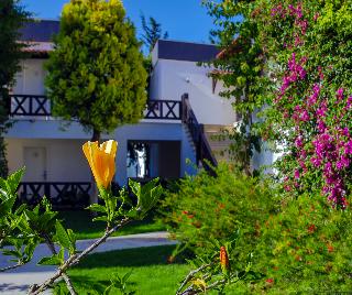 Bitez Garden Life