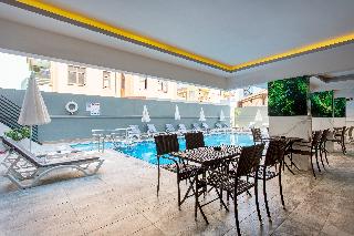 Aslan City Kleopatra Hotel