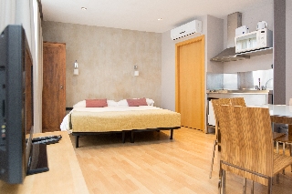 Room
 di AinB Born-Tiradors Apartments