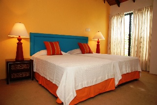 Room
 di Coconut Court Beach