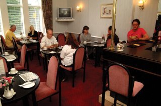 Bar
 di Ambassador Hotel