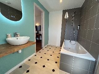 Room Room