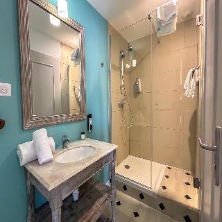 Room Room
