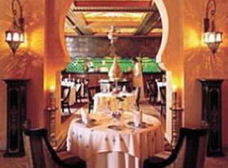 Restaurant
 di Royal Mirage Palace