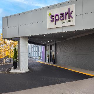 Spark by Hilton Toronto Airport