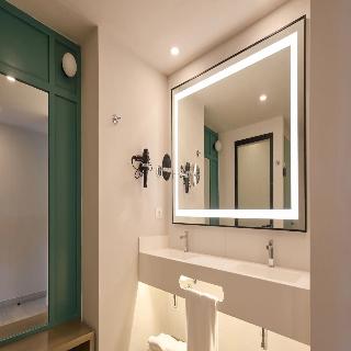 Room Room