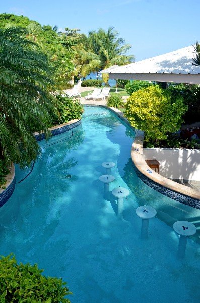 Bar
 di Tropikist Beach