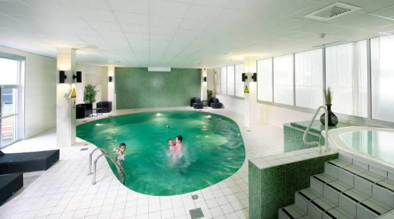 Quality Hotel Winn - Pool