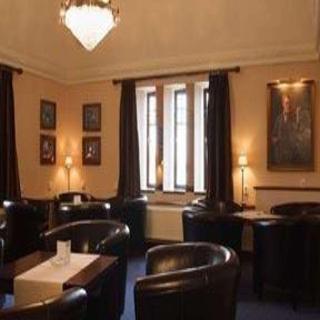 Home Hotel Drott