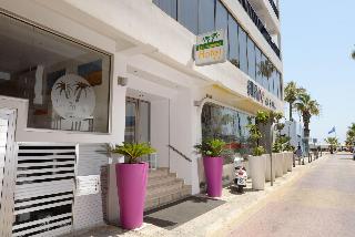 Les Palmiers Hotel